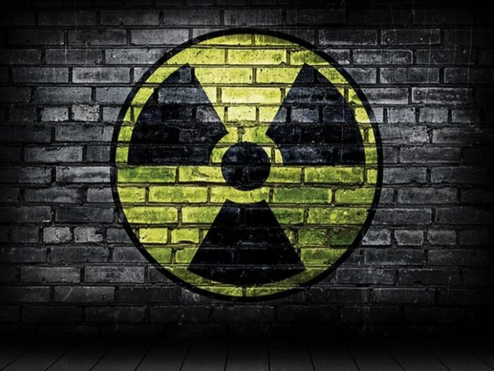 Unclear Physics: Why Iraq and Libya Failed to Build Nuclear Weapons